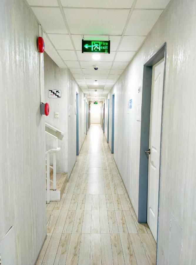 Pasay Centrale Hotel Eksteriør billede