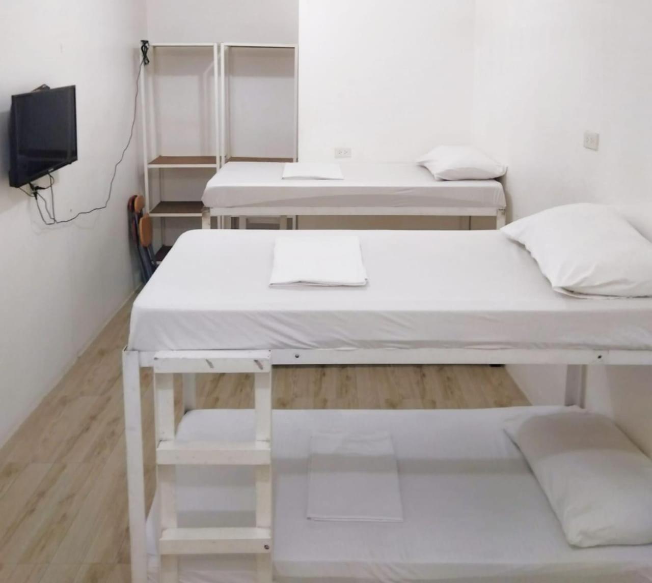 Pasay Centrale Hotel Eksteriør billede