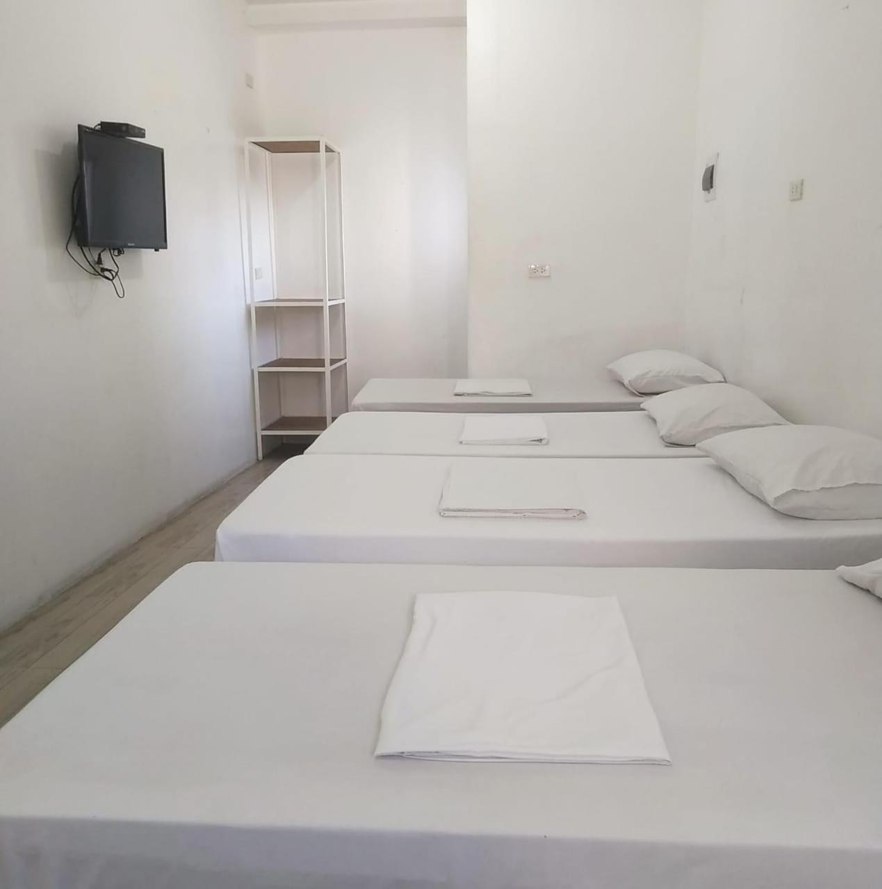 Pasay Centrale Hotel Eksteriør billede