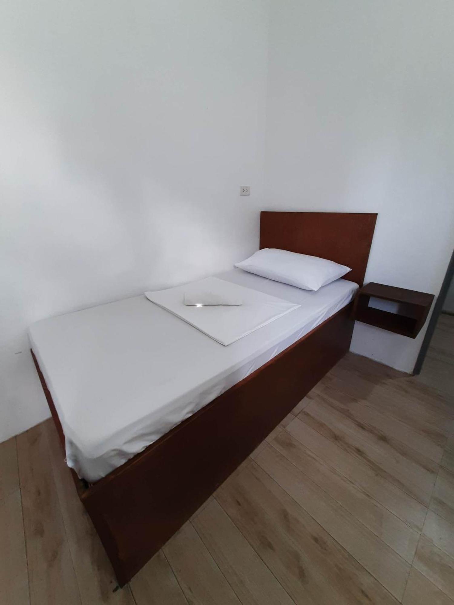 Pasay Centrale Hotel Eksteriør billede